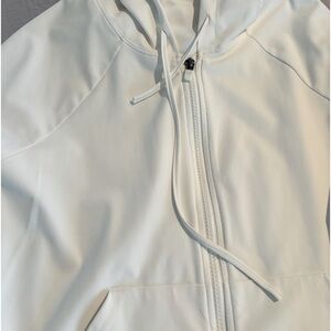 FABLETICS by Kate Hudson short jacket